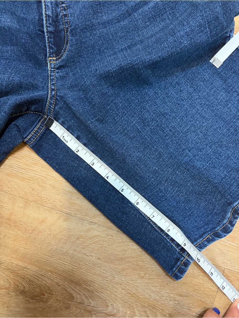 Seven7 Relaxed Bermuda Jean Shorts Dark Wash Women’s 8 - Picture 9 of 9
